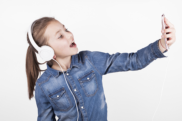 Śpiewaj i ucz się: najlepsze piosenki dla dzieci do nauki angielskiego